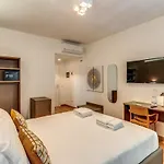 Relais Metronia Pensión Roma